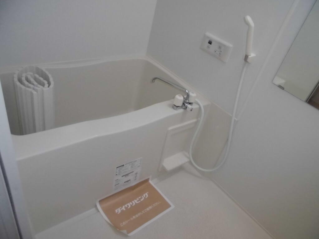 バス・シャワールーム　浴室