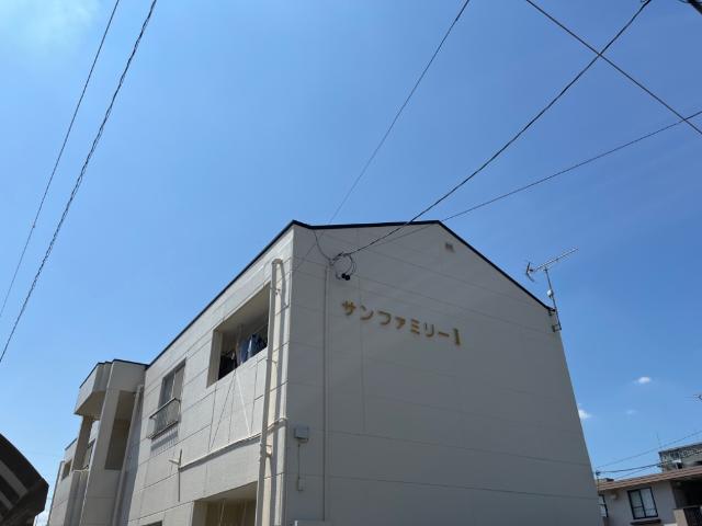 建物外観　外観写真（昼）