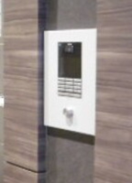 セキュリティ　オートロック完備