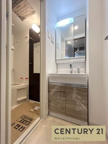 洗面設備　★洗面所兼脱衣所★