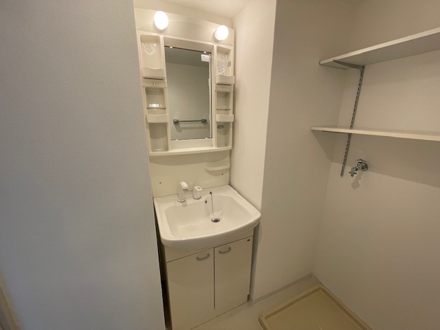 洗面設備　※同施工会社のイメージ写真※