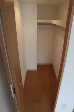 収納　お洋服もたくさんしまえますよ