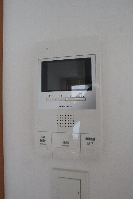 セキュリティ　TV付きインターホンでセキュリティ面も安心です