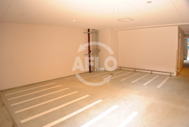 ロビー　SunSunなんば弐番館　ロビー