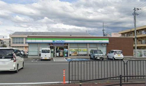 コンビニ　ファミリーマート 海南日方店（コンビニ）まで1165m