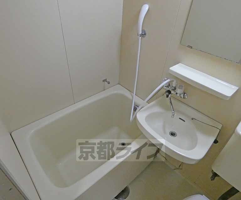 バス・シャワールーム　ユニットバスです。