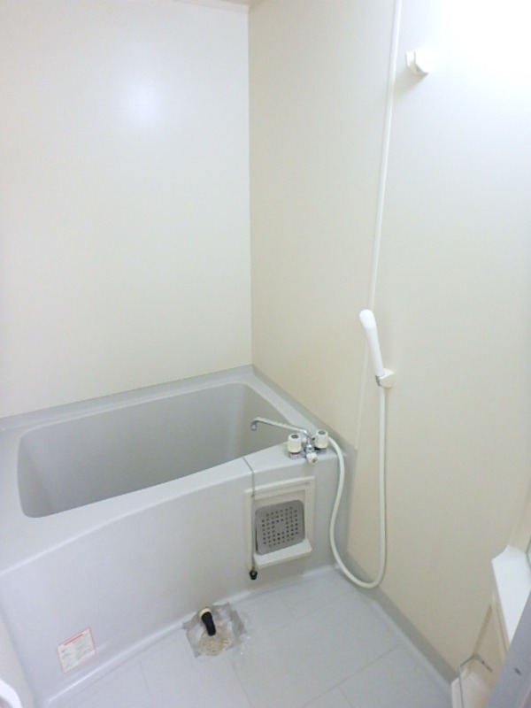 バス・シャワールーム　図面と現状に相違がある場合には現状を優先