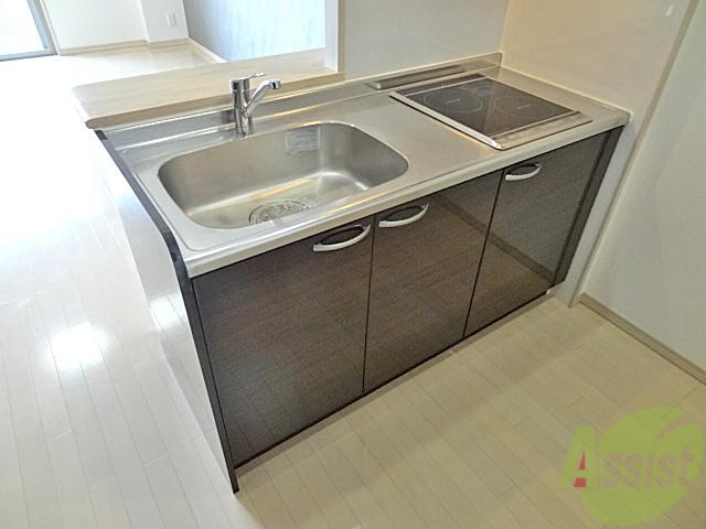 キッチン　２口ＩＨカウンターキッチンです