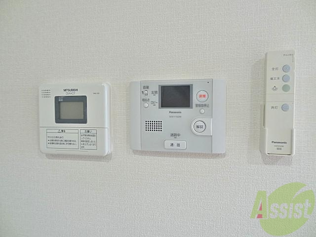その他設備　オール電化のリモコンです。こちらの時計は必ずあわせてください