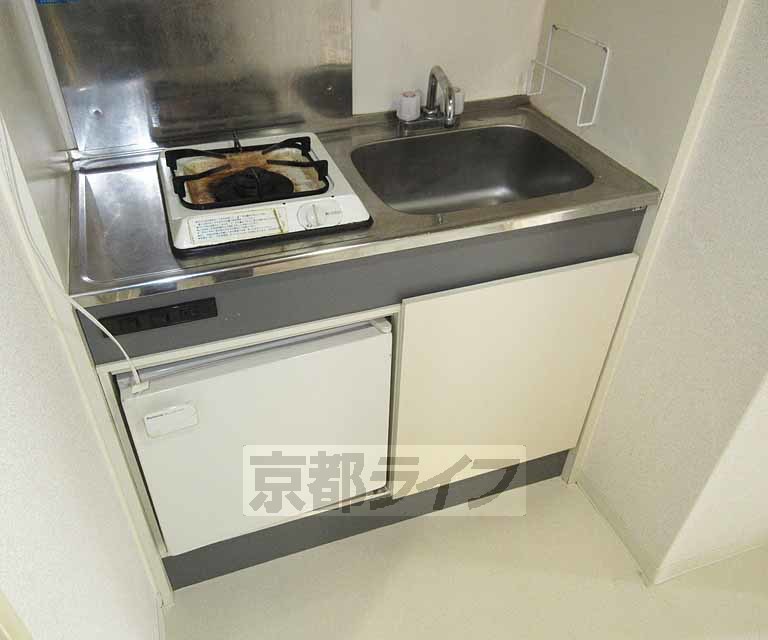 キッチン　コンパクトなキッチン・