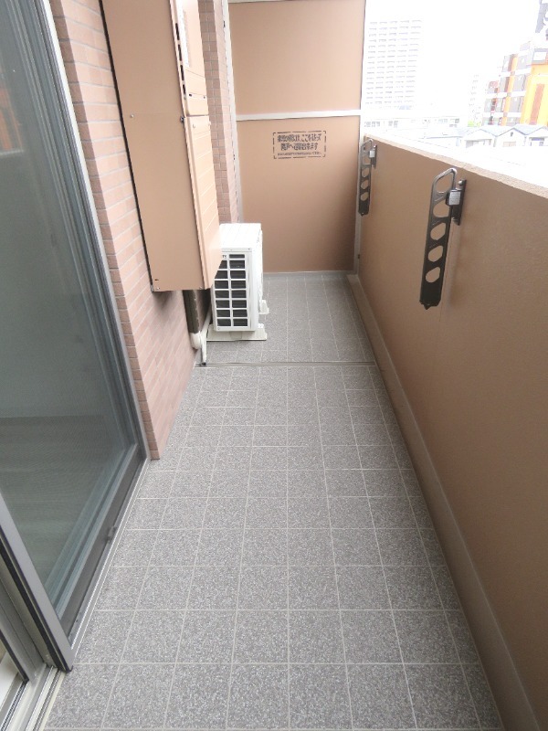 バルコニー　Ｌ字型のバルコニー