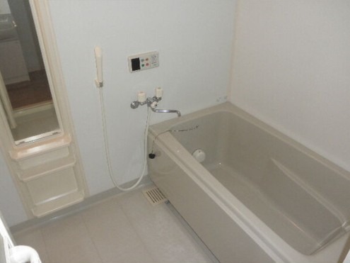 バス・シャワールーム　1日の疲れを癒しましょう