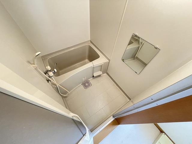 バス・シャワールーム　浴室