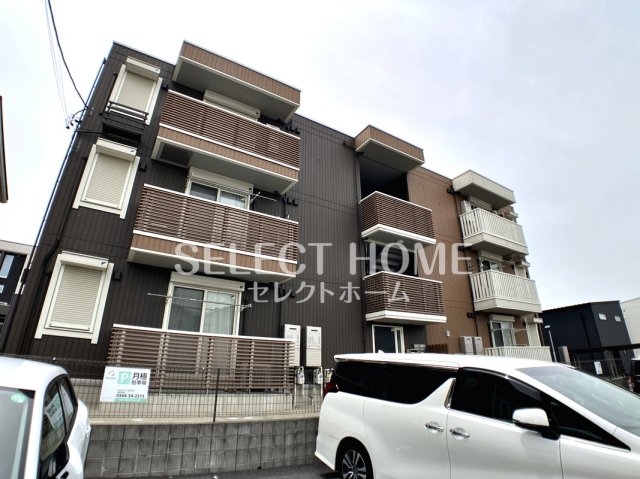 建物外観　外観は落ち着いています