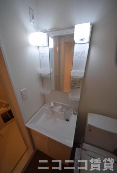 洗面設備　別号室イメージの為、現状を優先致します。