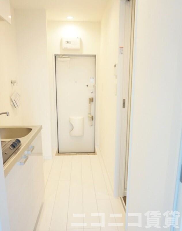 玄関　別号室イメージの為、現状を優先致します。