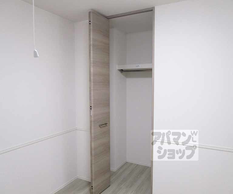 収納　１０１号室の写真です。