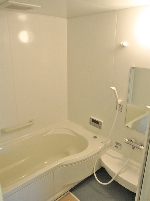 バス・シャワールーム　浴室