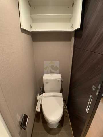 トイレ　グラントゥルース王子