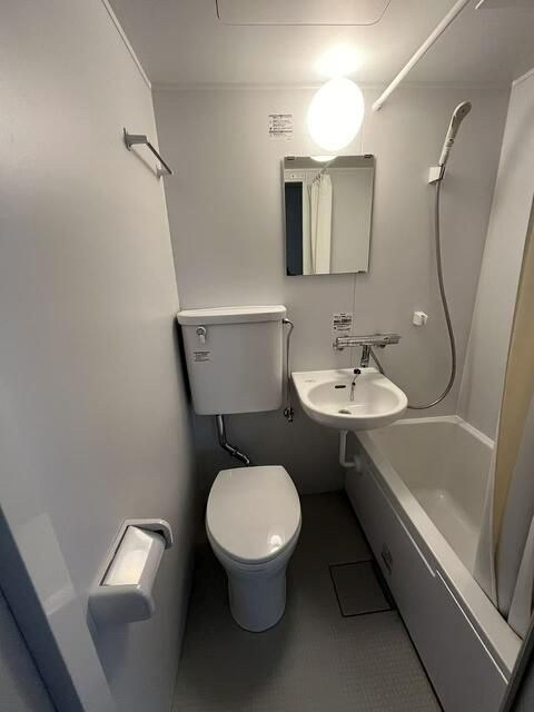 バス・シャワールーム　同仕様