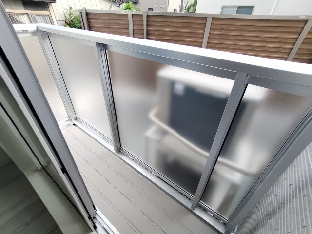 バルコニー　同物件内別号室の写真です