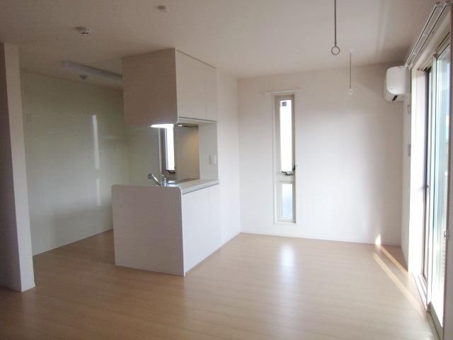 居室・リビング　★南向きの明るいお部屋です★