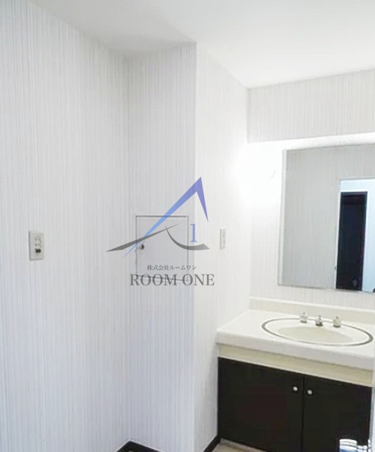 洗面設備　洗面台です。