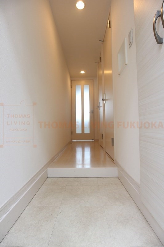 玄関　福岡の賃貸ならトーマスリビング原田店へ