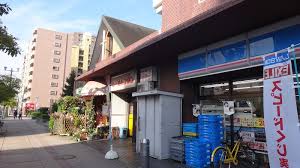 コンビニ　ローソン舟入町店（コンビニ）まで157m