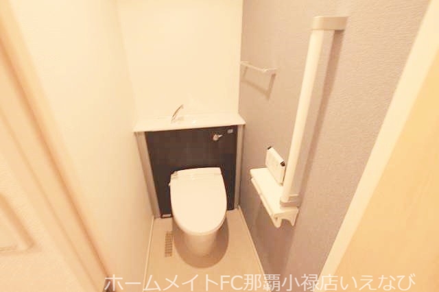 トイレ　※別部屋の室内写真となります。
