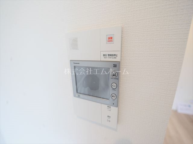 セキュリティ　TVモニター付インターホン