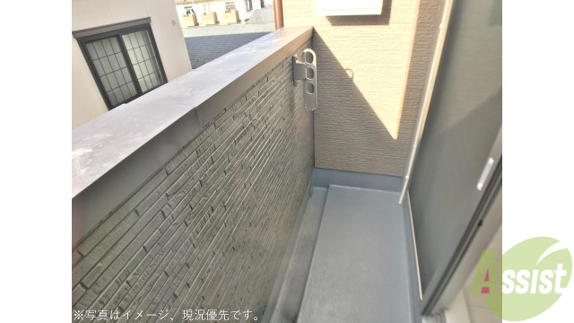 バルコニー　お洗濯もちゃんと干せるバルコニーのイメージ写真です。