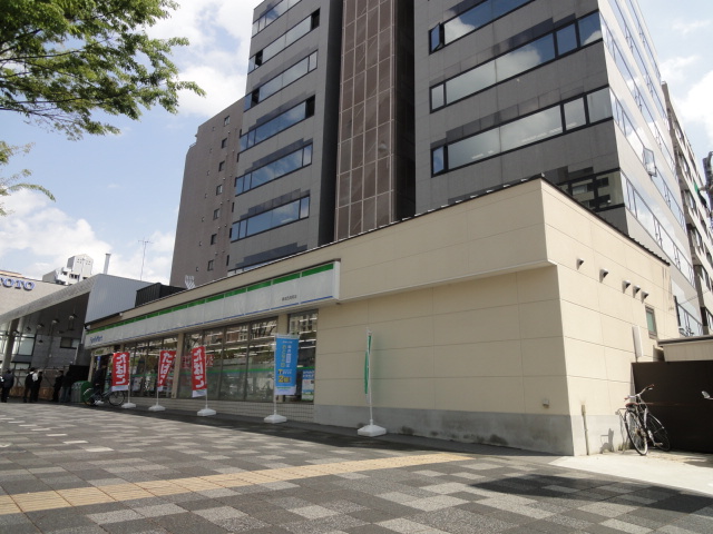 コンビニ　ファミリーマート 御池西洞院店（コンビニ）まで130m