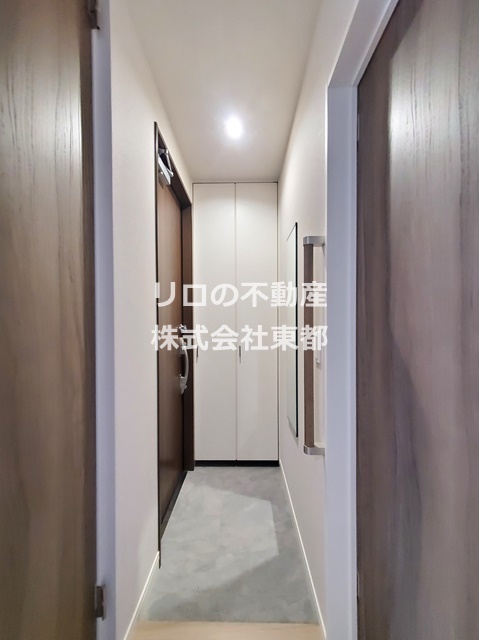 玄関　ダブルロック仕様で安心です♪