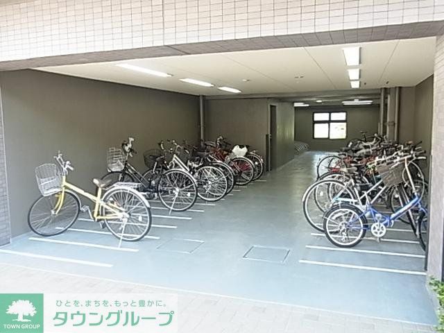駐車場　★専用駐輪場★