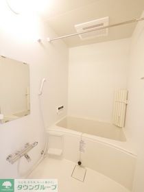 バス・シャワールーム　202号室参照