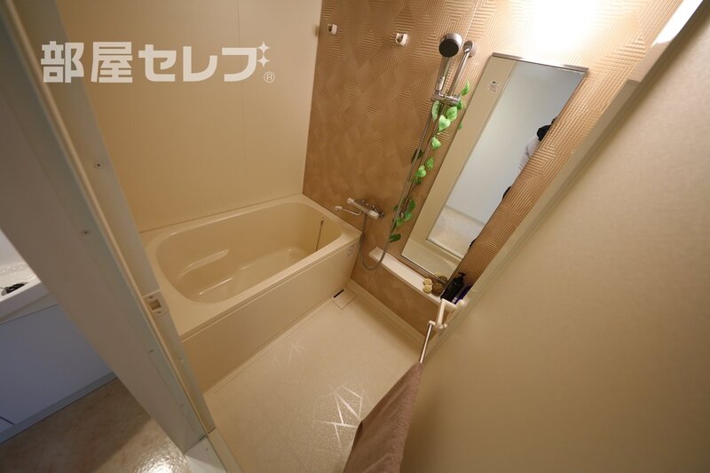 バス・シャワールーム　家具家電はモデルルームのイメージとなります