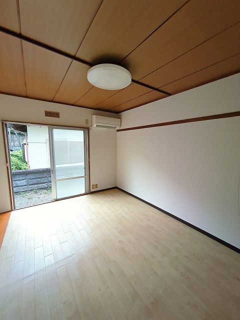 ブライトヒル壱町田の居間写真