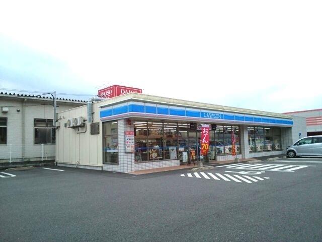 コンビニ　ローソン佐伯コスモタウン店（コンビニ）まで750m