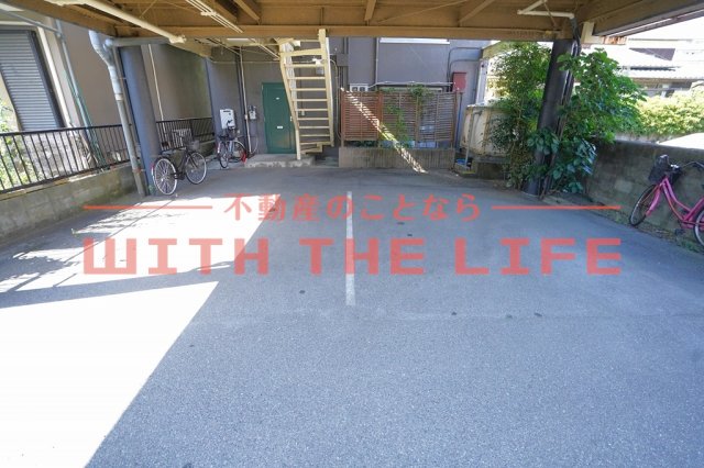 駐車場　駐車場です