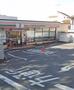 コンビニ　セブンイレブン（コンビニ）まで1897m