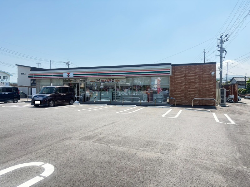 コンビニ　セブン-イレブン 薩摩川内隈之城町店（コンビニ）まで82m
