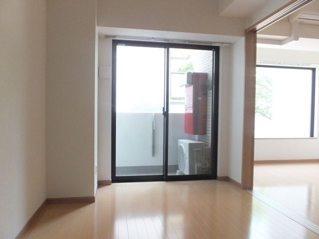 その他部屋・スペース　洋室５帖