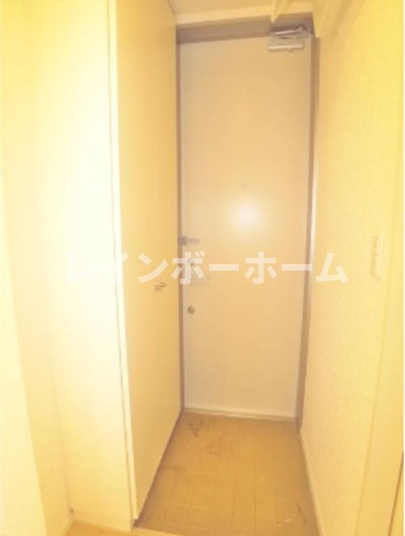 玄関　ゆったりとした玄関です