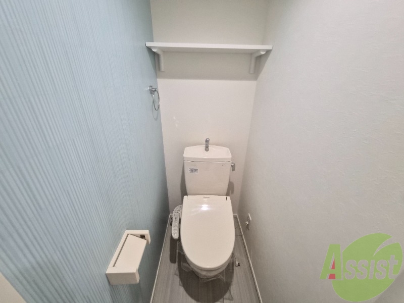 トイレ　トイレは綺麗でウォッシュレットも付いて快適にお使い頂けます。