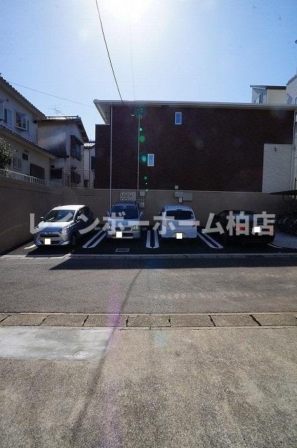 駐車場　駐車場があります