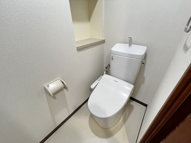 サンマンションアトレ津ヒルズのトイレ写真
