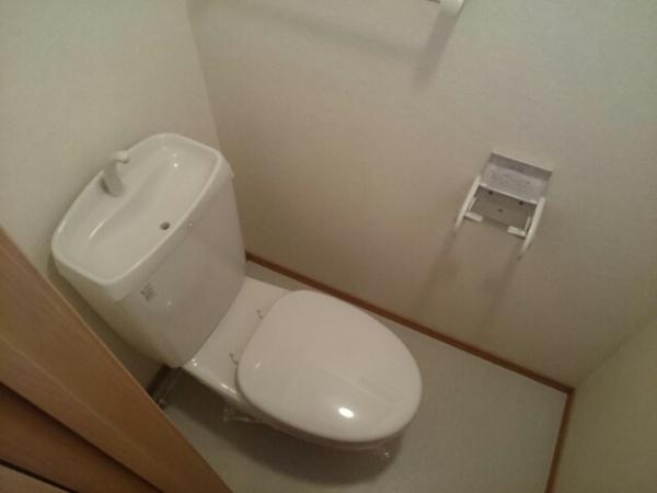 トイレ　ウォシュレット取り付け可！