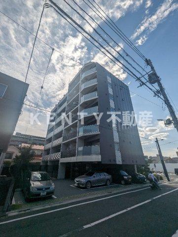 建物外観　外観は落ち着いています