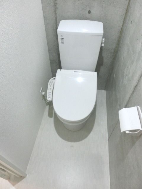 トイレ　ウォシュレット